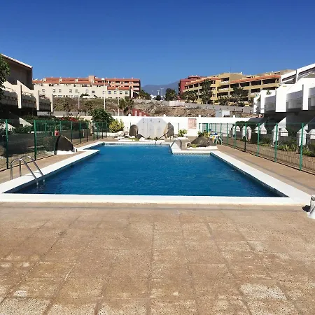 With 2 Bedrooms In El Médano, With Wonderful Sea View, Shared Pool, Furnished Terrace - 200 M From The Beach * El Médano