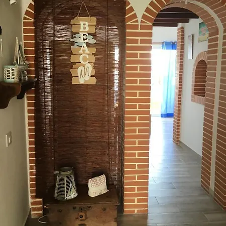 With 2 Bedrooms In El Medano, With Wonderful Sea View, Shared Pool, Furnished Terrace - 200 M From The Beach El Médano